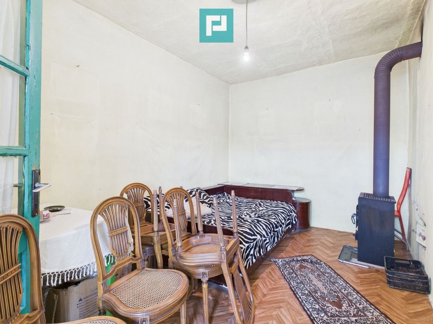 Casă în stil nemțesc, zonă centrală – Vinga - Poză 7