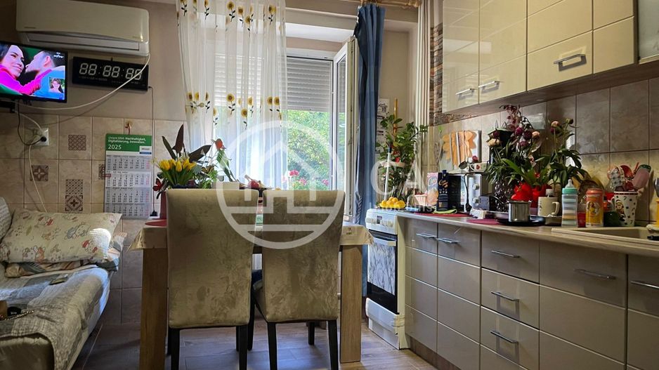 Apartament de vanzare cu 3 camere in Rogerius, Oradea - Poză 7