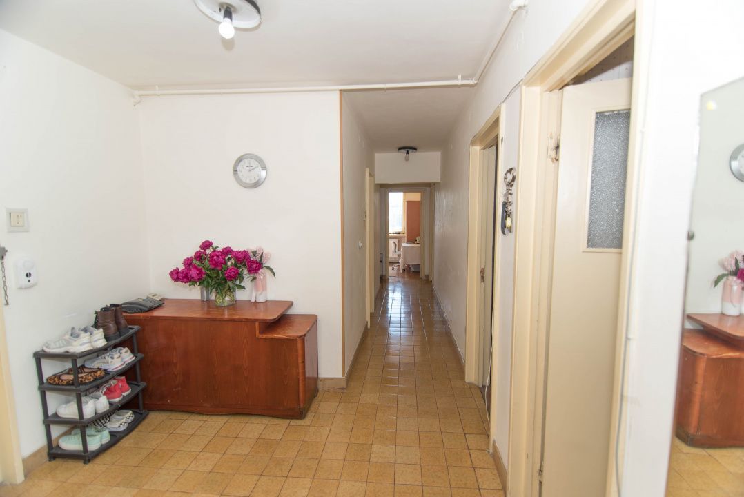 Apartament 4 camere +boxa, ultracentral Pitesti - Poză 9