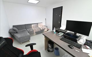De vanzare proprietate Podari – 2 hale industriale + casa și spatiu recreativ - Poză 8