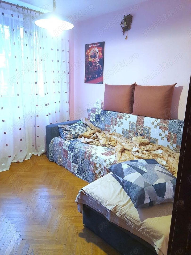 De vanzare apartament 4 camere Drumul Taberei - Poză 1