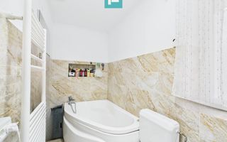 Casă complet renovată în Orțișoara. - Poză 7