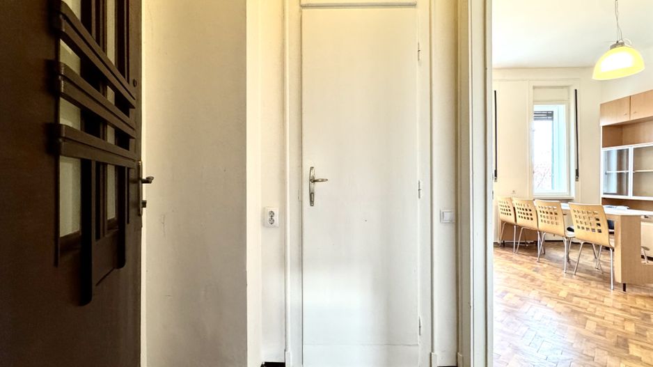 Apartament 1 camera, boem, chiar in centrul Timișoarei - Poză 8