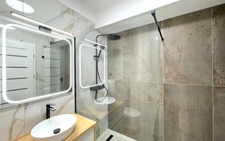 Apartament cu 2 camere/parcare cu CF/Str. Urusagului. - Poză 8