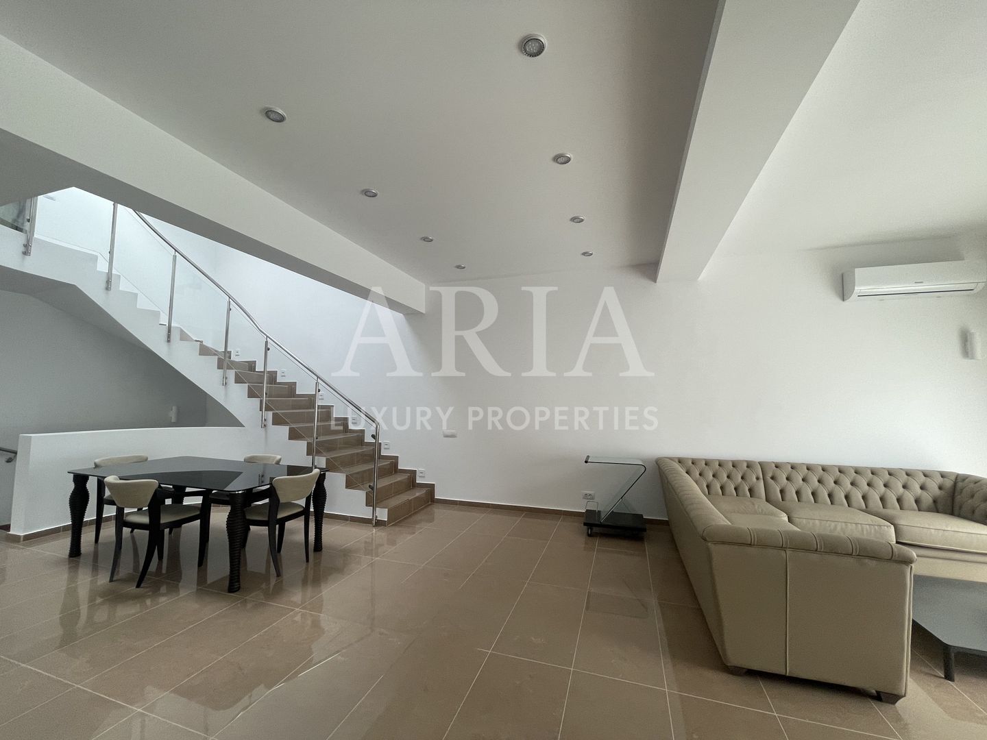 MODERN VILLA -  FIRST RENT - LUXURY GATED COMMUNITY - Poză 6
