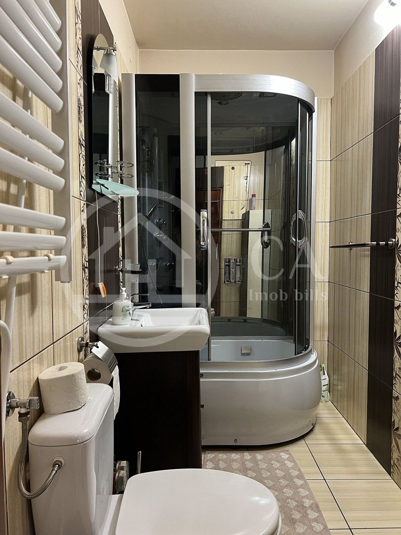 Apartament cu 3 camere de inchiriat in zona Cantermir Oradea - Poză 9