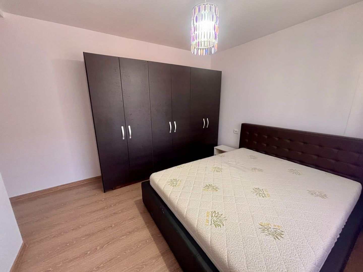 Apartament 3 camere cu curte proprie Selimbar - Poză 2