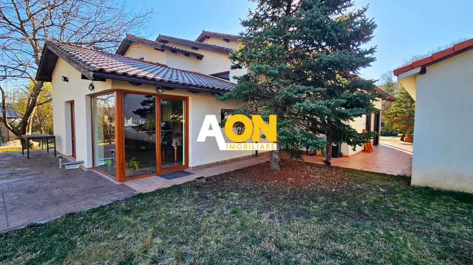 Casa 6 camere, mobilata, utilata, 1700 mp teren, langa padure - Poză 2