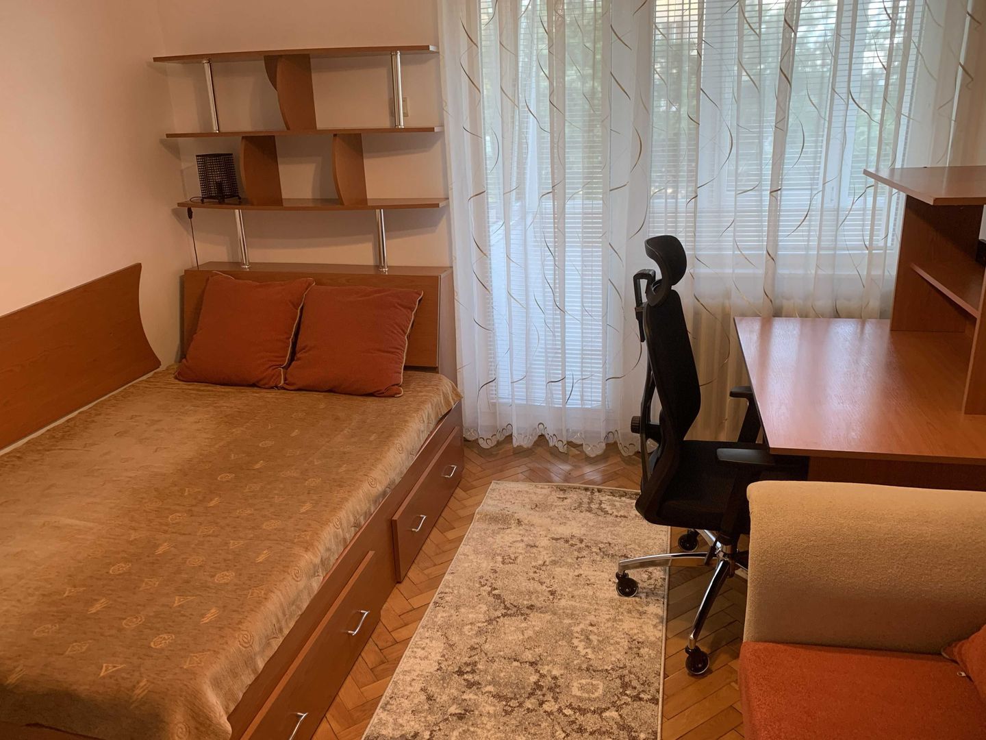 Apartament 2 camere. decomandat 55 mp Podu Ros Jumbo 430 euro - Poză 4