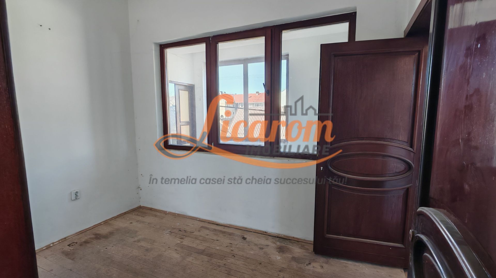 Cladire P+4 Rasnov- Central, IDEAL INVESTITIE. - Poză 14