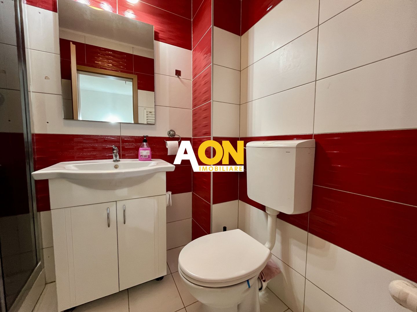 Casă de Tip Înșiruită, 3 Camere, Mobilată Complet, Zona Centru - Poză 14