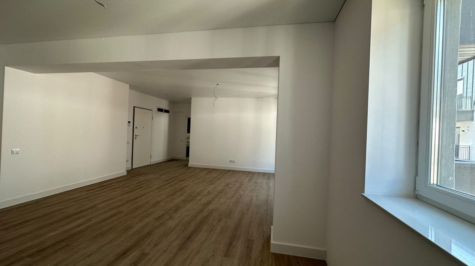 Vânzare Ap.2 Camere Pipera-Tunari - Poză 8