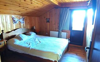 Casa / pensiune investitie sat Pestera, Moieciu, Bran - Poză 17