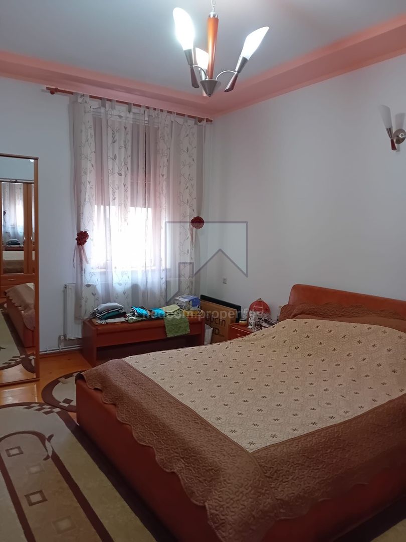 Vanzare apartament circular 13 Septembrie - Vulcan - Poză 1