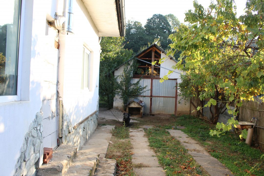 Casă cu suflet și priveliște de poveste – Crasna, Gorj - Poză 22