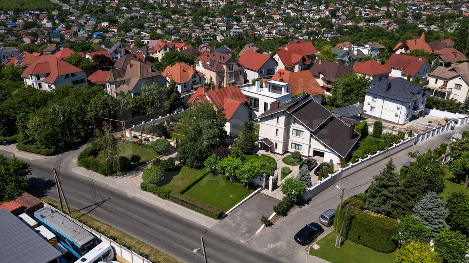 Vânzare, casă, 3 nivele, str. Sfintul Pavel, Codru - Poză 11