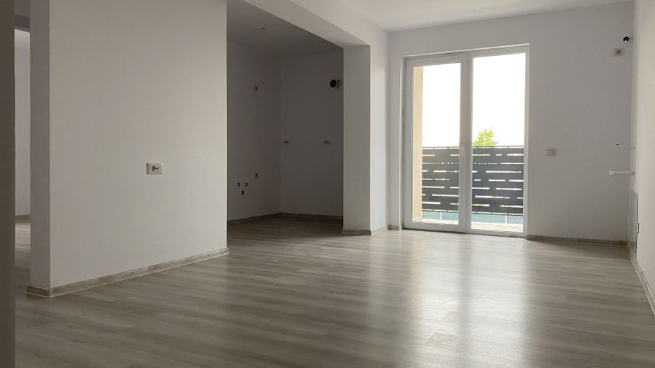 Vanzare apartament cu 3 camere - bloc nou - zona Sideco - Targoviste - Poză 1