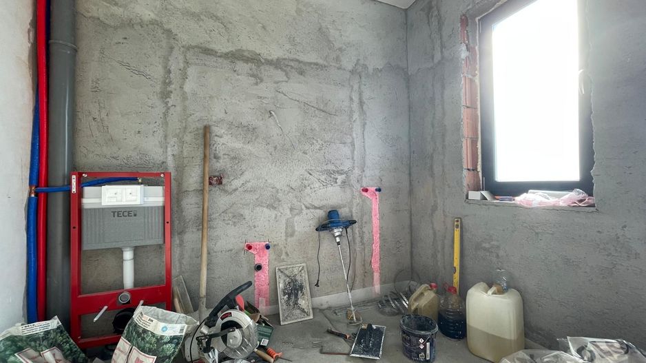 Duplex despartit prin camera tehnica - 5 camere - Mosnita - Poză 15