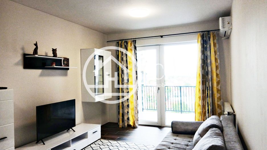 Apartament de vanzare cu 3 camere in Prima Onestilor, Oradea - Poză 1