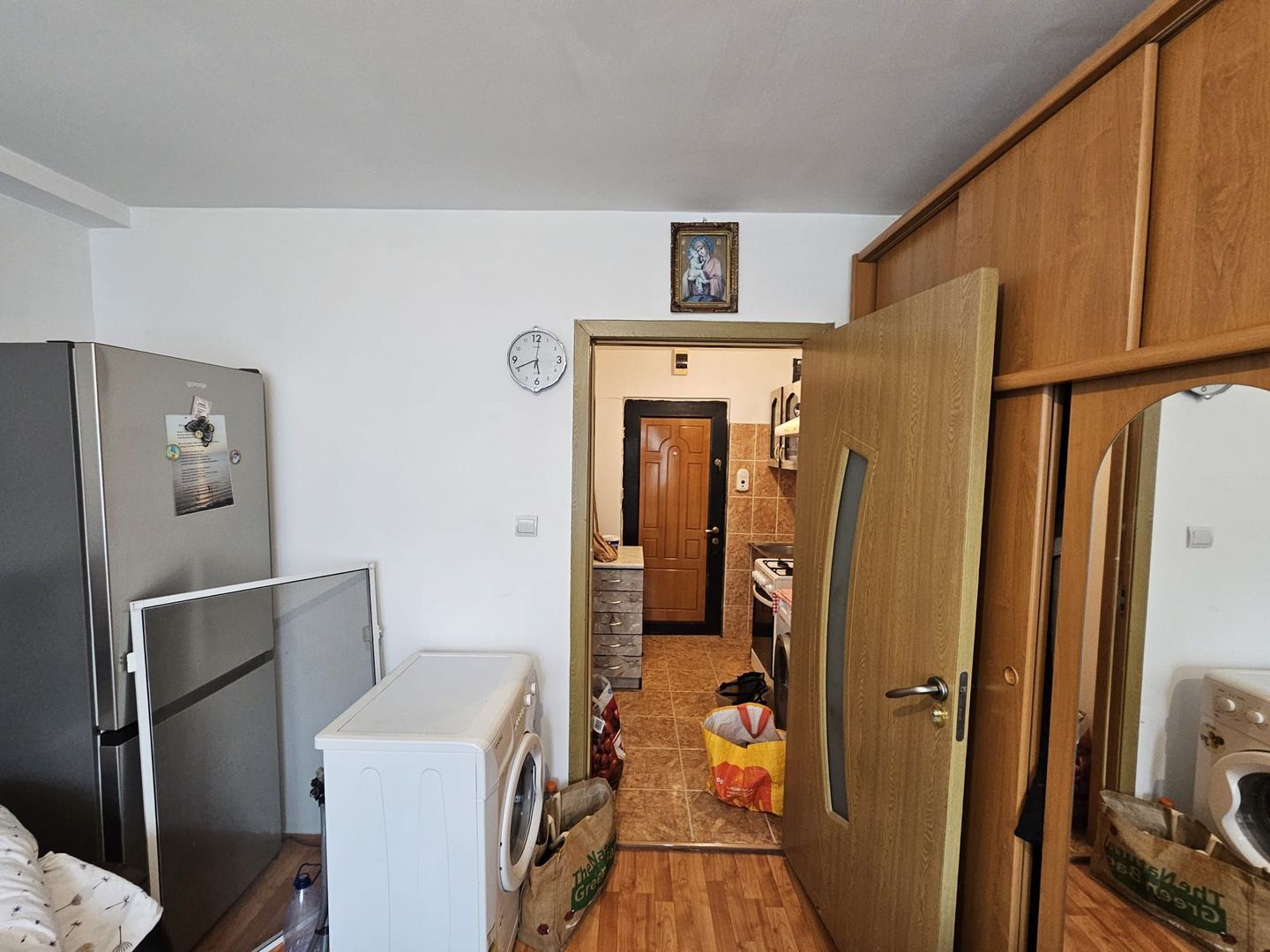 Vanzare garsoniera Prundu zona Vama - Poză 2