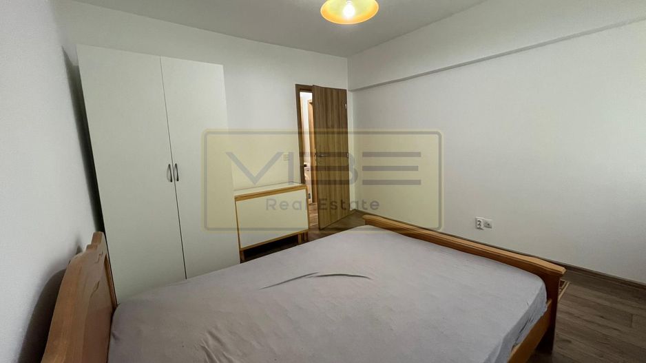 Apartament 2 dormitoare + living Podu Ros - Poză 4