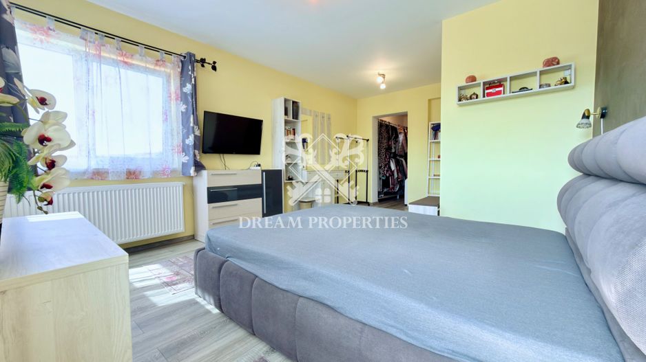 Casa tip duplex, 4 camere, 3 bai, teren 273 mp, Apahida-Sub Coasta - Poză 4