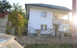 Casă cu suflet și priveliște de poveste – Crasna, Gorj - Poză 2