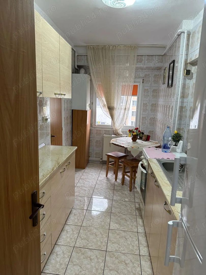 Ap de vânzare 3 camere Crangasi - Poză 6