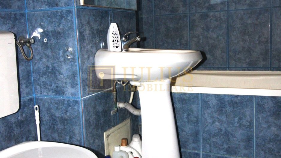 ideal pentru cuplu, studenti, la 8 minute de Complex, centrala proprie - Poză 5