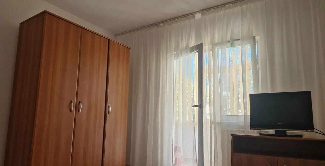 De inchiriat apartament cu 2 camere, Mazepa 1 etaj 3, 450 euro - Poză 4