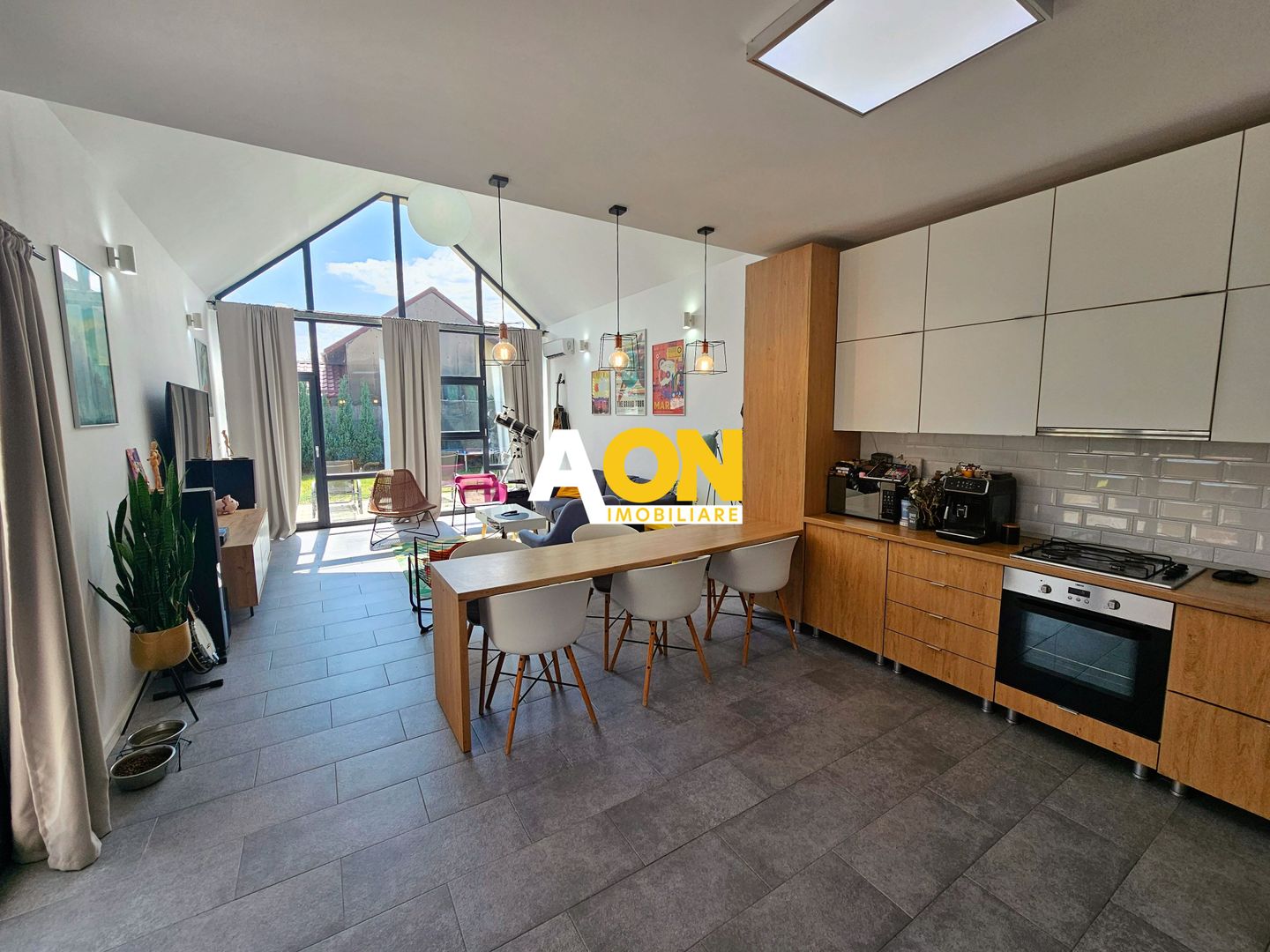 Casa moderna mobilata, utilata, 5 camere, 3 bai, 444 mp teren - Poză 4