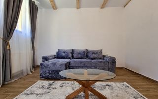 Casă individuală complet renovată, situată în centrul istoric al Brașo - Poză 7