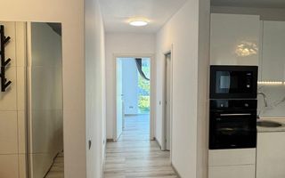 Apartament 2 camere 54mp | parcare | zona O.M.V | cartier Europa - Poză 2