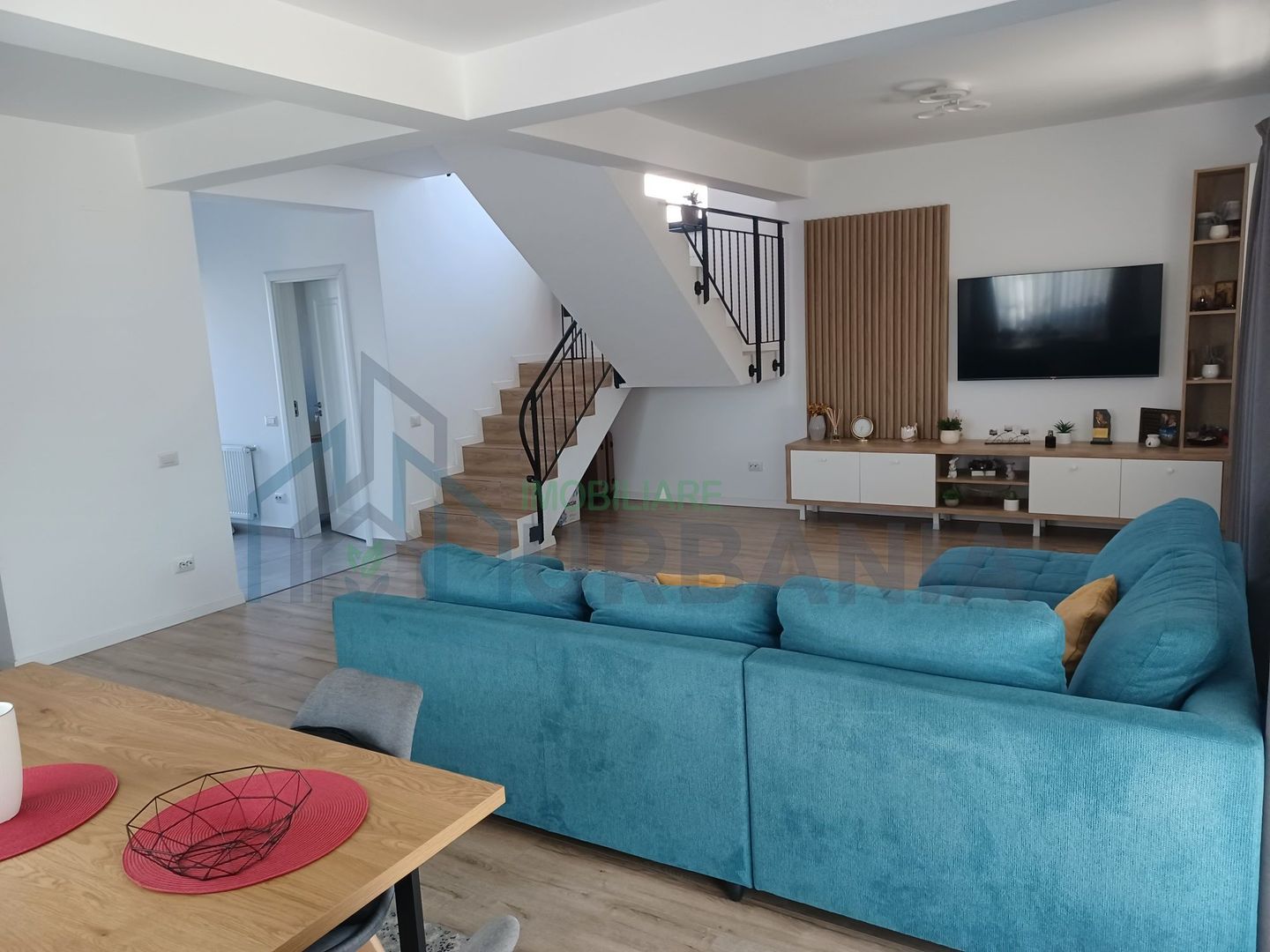 Casă 4 camere Miroslava - Poză 5