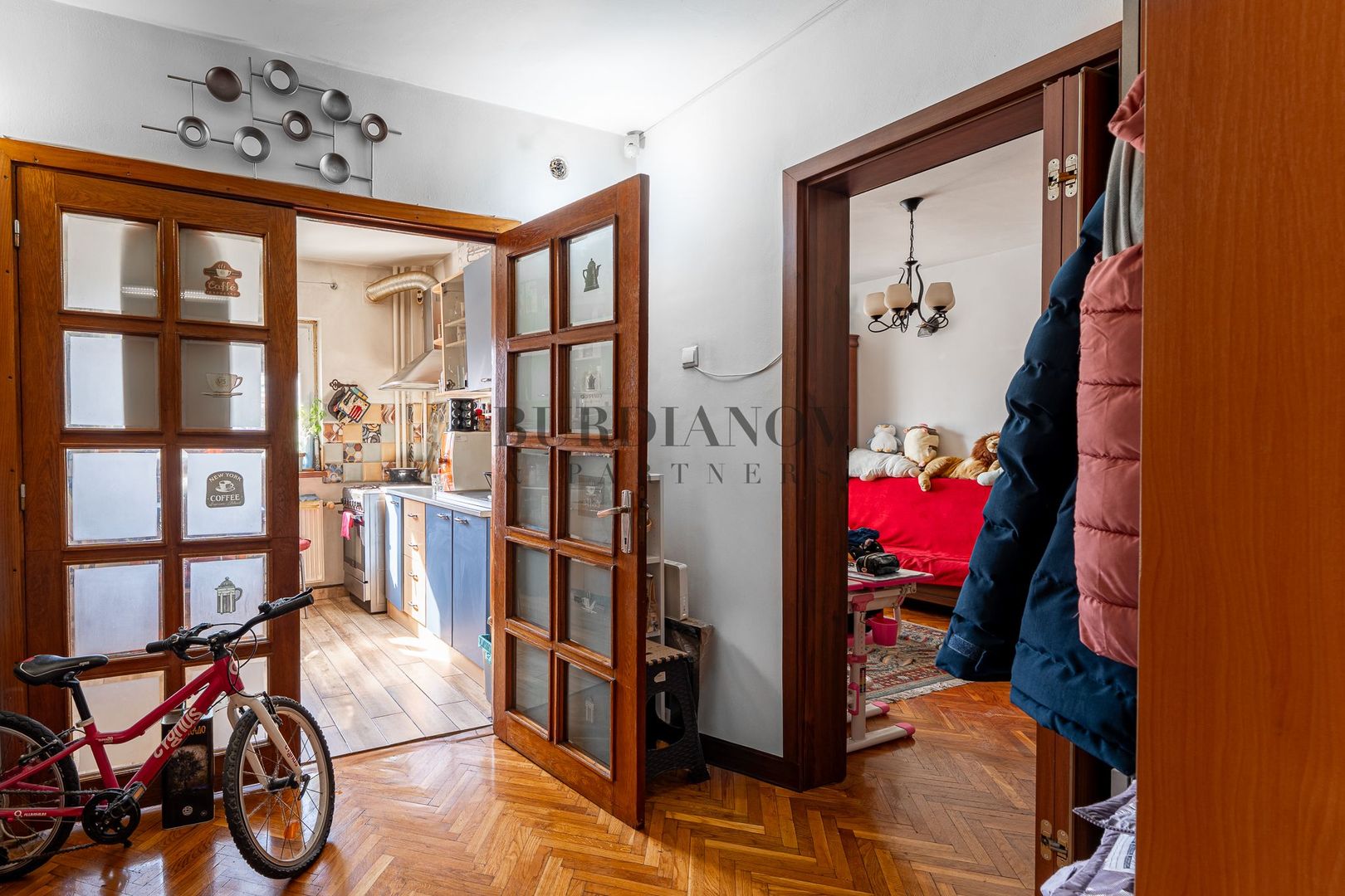 Apartament cu 3 camere - Șoseaua Berceni 21- Metrou Piața Sudului - Poză 16