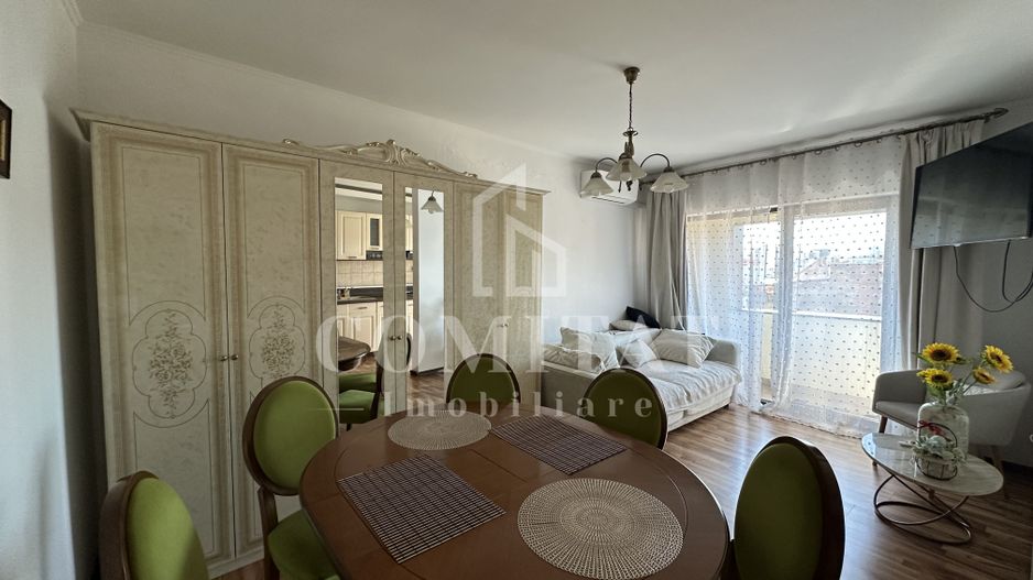 Apartament 3 camere | Etaj Intermediar | Zona Strazii Decebal - Poză 2