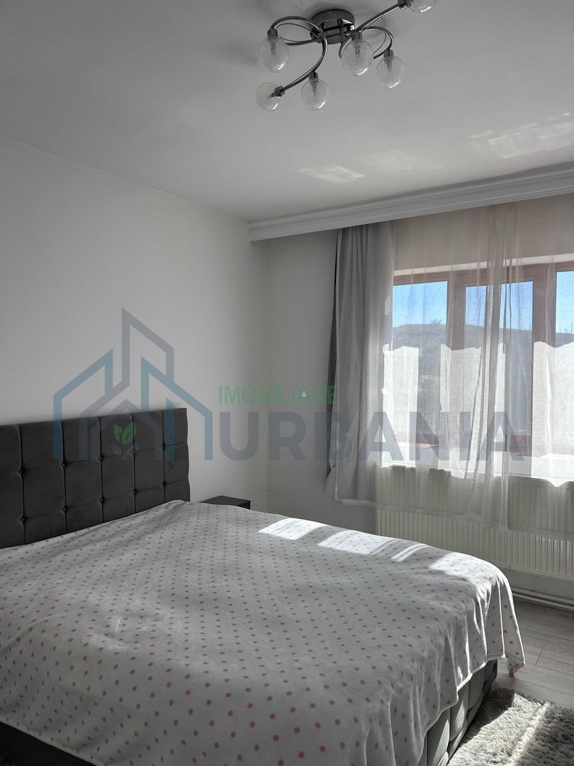 Casă modernă și spațioasă, 6400 mp teren, terase si garaj 389.000 € - Poză 6