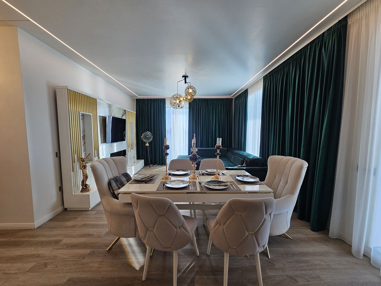 Apartament 4 camere premium de inchiriat/Lake On/Mamaia - Poză 3