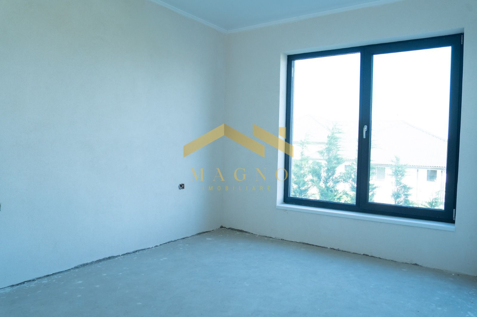 VILA noua 4 camere  + 2 locuri cu fundatie Vladimirescu zona Europa - Poză 15