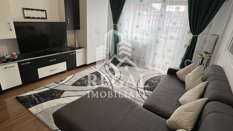 Apartament spațios de închiriat – Bd. Libertății - Poză 1
