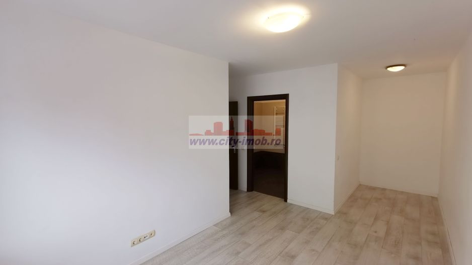 Vanzare Apartament 4 camere Baneasa - Poză 12