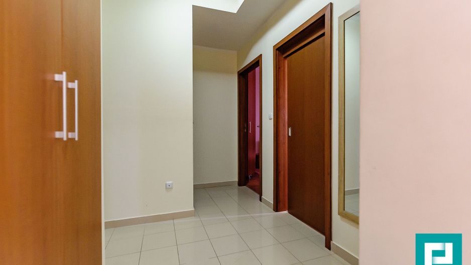 Apartament cu 3 camere, Ared Uta. - Poză 9