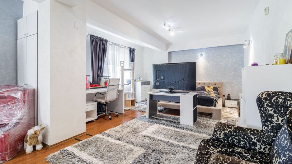 Resedinta premium| Teren de tenis | Piscină încălzită | Infrastructură completă! - Poză 20