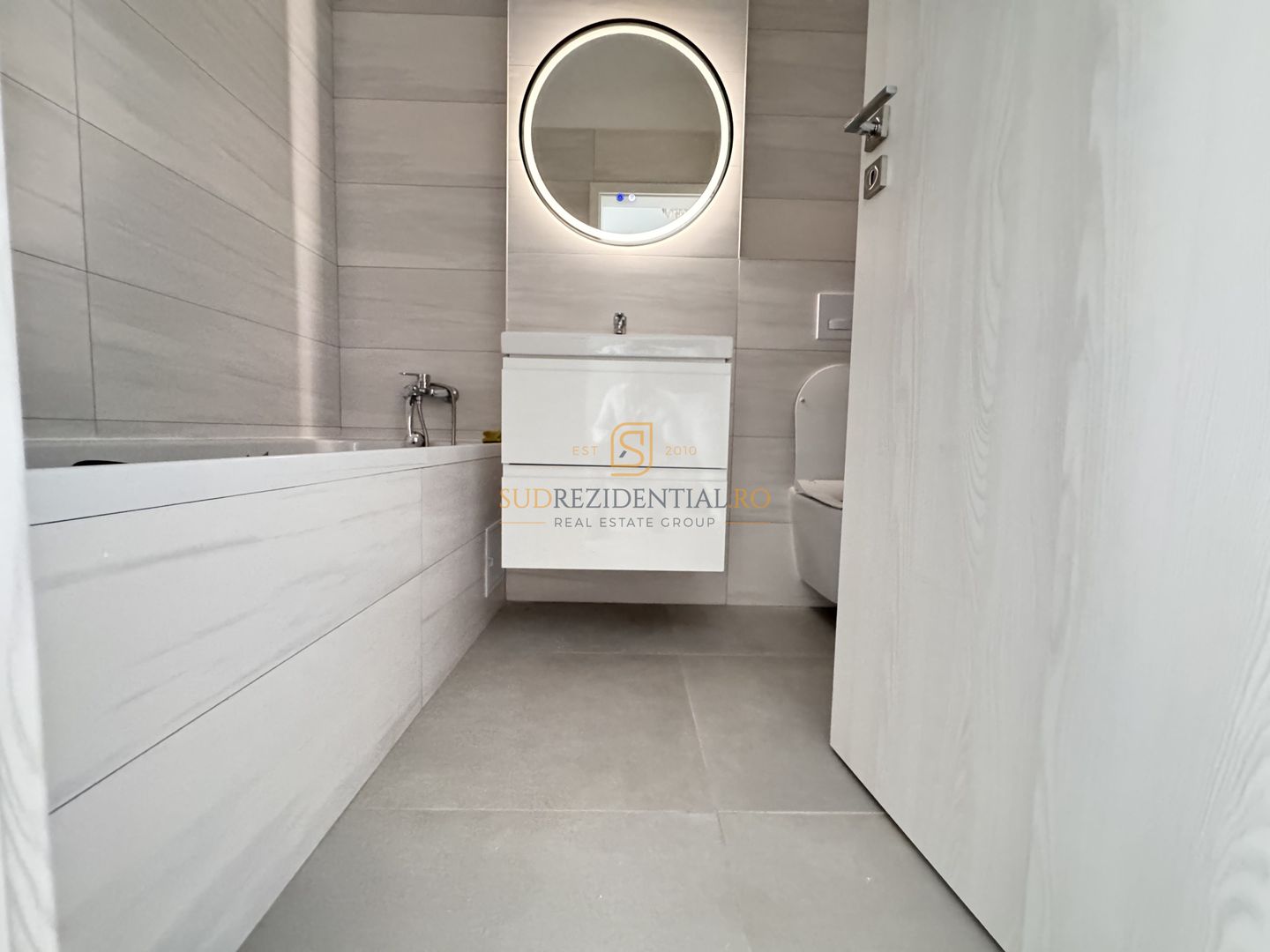 Apartament 2 camere, mobilat si utilat lux, parcare - Confort Urban - Poză 9