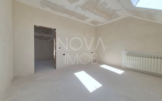 Casa generoasa cu 5 camere, 2 bai, dressing si parcare – Sura Mica - Poză 5