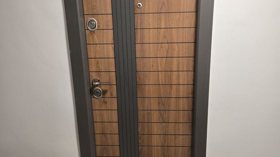 Vând apartament 2 camere zona  d.na Ghica - Poză 1