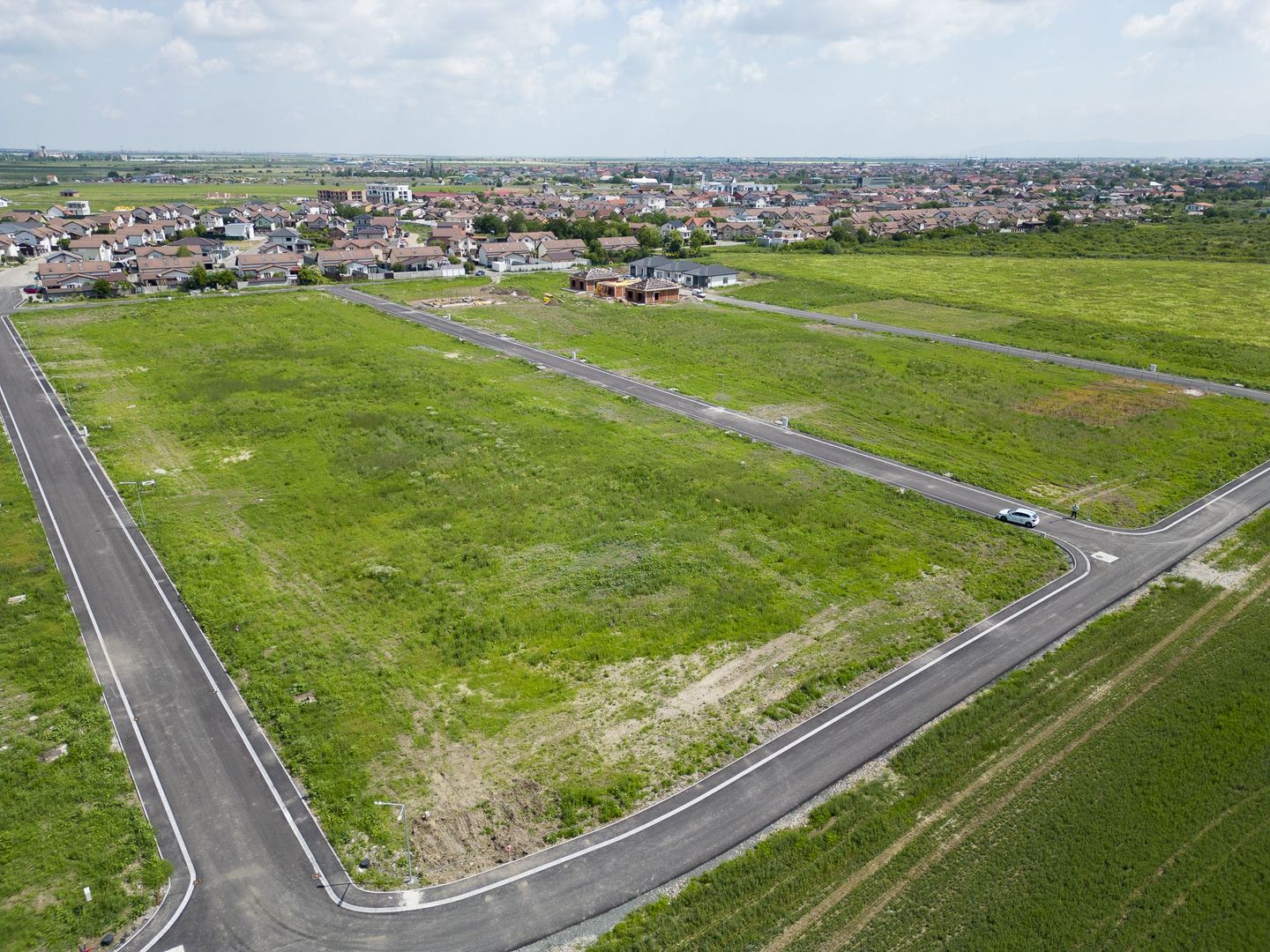 Loc de casa de 476 mp în Vladimirescu - Poză 5