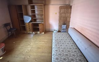 Casa individuala cu teren de 412 Piata Tineretului - Poză 8