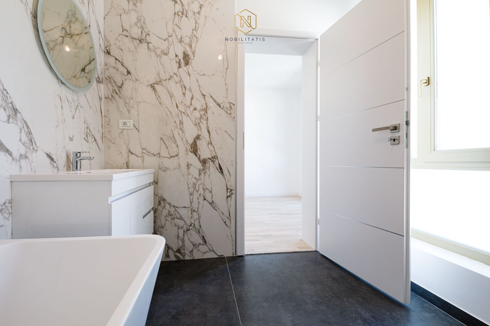 Imobil NOU pentru SPATII BIROURI | 187 mp & 2 locuri parcare - Poză 30