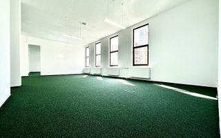 Birouri lângă Primăria Timișoara - Poză 1